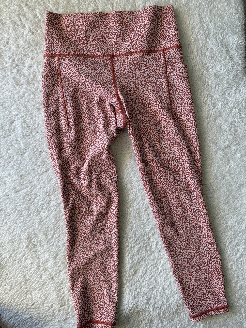 Athleta Rust Leopard Print High-Waist Capri Leggings with Pockets